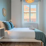 1 Bedroom In Center With Parking * توركوان