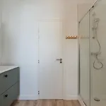 Apartment 1 Bedroom In Center With Parking *
