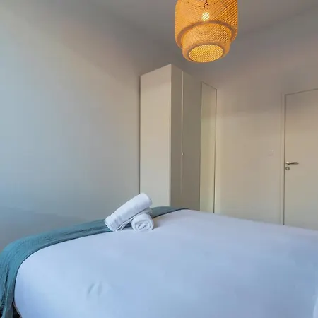 1 Bedroom In Center With Parking Appartement Tourcoing